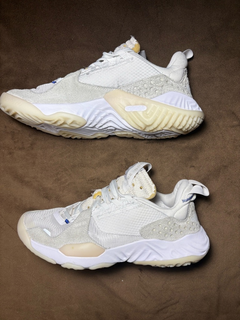 Nike Jordan Basketball Sneakers -  Men’s size:  9.5🏀🤍